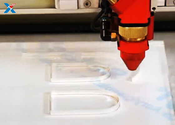 ล้าง 2 มม. แผ่นอะครีลิคตัดเอง Perspex กระจกตกแต่งผนัง